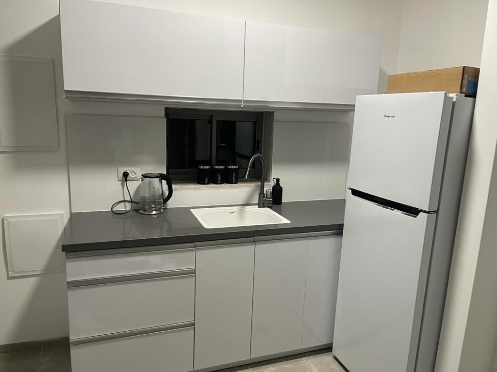 פסגת יובלים Apartment Kiryat Shemona ภายนอก รูปภาพ