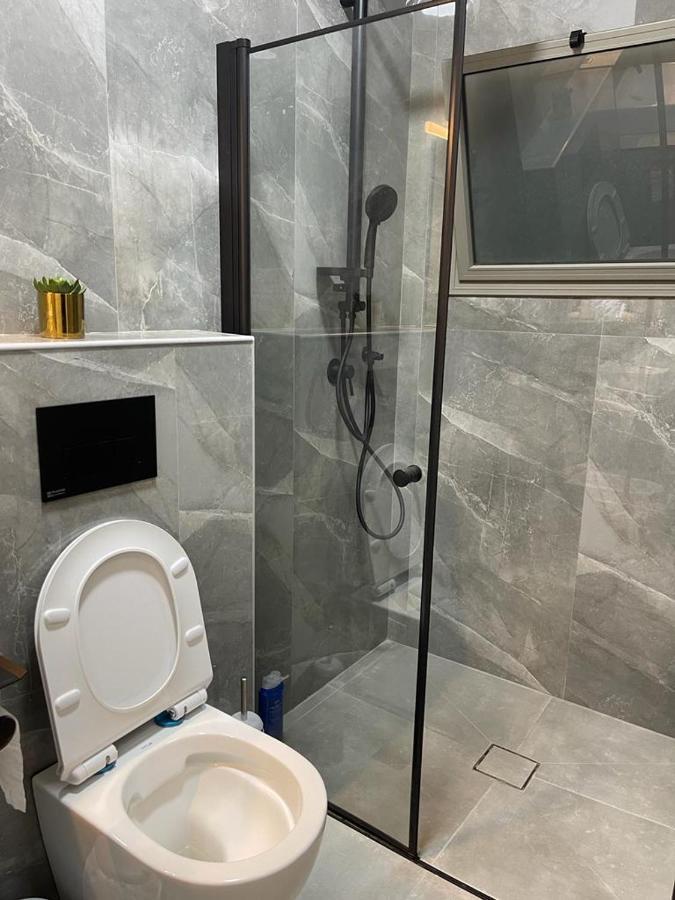 פסגת יובלים Apartment Kiryat Shemona ภายนอก รูปภาพ